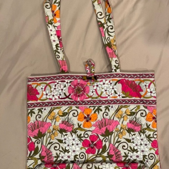 Vera Bradley “Tea Garden” Flowers Toggle Shoulder Tote - Picture 2 of 4